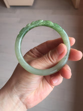 Load image into Gallery viewer, 54.3mm certificated 100% Natural green/gray 翠青 with carved peony slim nephrite Jade bangle HHE101-8780