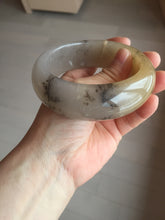 Load image into Gallery viewer, 61mm 100% natural beige/yellow/gary/brown with floating seaweeds chubby Quartzite (Shetaicui jade) bangle XY119