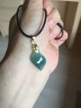 Load image into Gallery viewer, 100% natural type A Guatemala jadeite jade icy watery yellow green black Willow leaf pendant group BP63