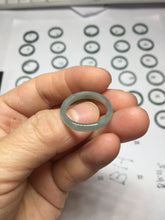 Load image into Gallery viewer, 17.5mm 7 1/4 100% natural type A icy watery green/blue icy watery Guatemala jadeite jade band ring group PJ33