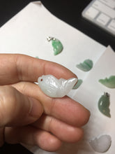 Load image into Gallery viewer, 100% Natural type A clear/ sunny green/ purple jadeite jade 3D fish Pendant BL71