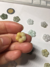 Load image into Gallery viewer, Type A 100% Natural light green/white/purple jadeite Jade Hawaiian flower Pendant AA66