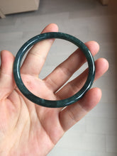 Load image into Gallery viewer, 61.4mm Certified Type A 100% Natura dark blue/green/gray/black Guatemala slim round cut Jadeite bangle PJ105
