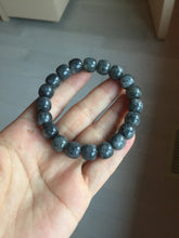 Load image into Gallery viewer, 9/10mm 100% Natural black sesame paste(芝麻糊青花) vintage style nephrite Jade bead bracelet HN30