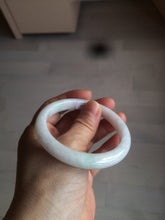 Load image into Gallery viewer, 55.5mm Certified 100% natural Type A sunny green/white jadeite jade bangle BH28-5421
