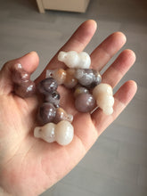 Load image into Gallery viewer, 100% natural icy purple/brown/red Quartzite (jinsi jade, 金丝玉) Golden Silk Jade gourd ( 葫芦, 福禄) pendant/handhold worry stone/desk decor SY73