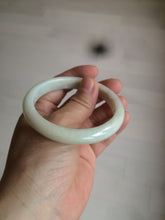 Load image into Gallery viewer, 56mm Certified type A 100% Natural green/yellow Jadeite bangle D122-8933