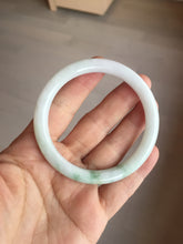 Load image into Gallery viewer, 55.4mm Certified 100% Natural type green/white with green floating flowers round cut Jadeite Jade bangle BK86-4660