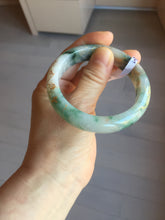 Load image into Gallery viewer, 55.5mm certified 100% natural Type A green white red with green floating flowers carved and golden-painted jadeite jade bangle PF82-6076