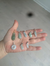 Load image into Gallery viewer, 100% Natural type A icy oily dark green Jadeite Jade seashell (福贝) pendant F146