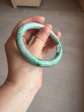 Load image into Gallery viewer, 58.2mm certified Type A 100% Natural sunny green round cut Jadeite Jade bangle BS87-9880