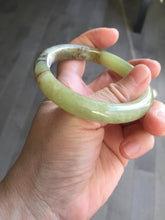 Load image into Gallery viewer, 55.5mm Certified Type A 100% Natural green yellow/sugar brown flying dandelions nephrite Jade bangle HN51-0488