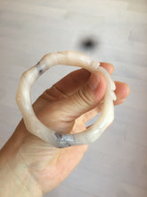 Load image into Gallery viewer, 56mm 100% natural light Pink/black Quartzite (Shetaicui jade) 3D carved Bow knot and wave bangle XY66