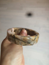 Load image into Gallery viewer, 54.9mm 100% natural pink/black time series(时光系列) rose stone (Rhodonite)square bangle XY83