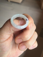 Load image into Gallery viewer, Size 8 100% natural type A icy watery green/white/purple jadeite jade band ring group R113