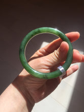 Load image into Gallery viewer, 61.5mm certified 100% Natural dark green black (碧玉) round cut nephrite Jade bangle HT105-1579