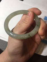 Load image into Gallery viewer, 51.5mm certified 100% natural Type A light green yellow with floating seaweed round cut jadeite jade bangle BM64-6613