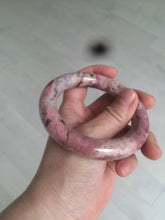 Load image into Gallery viewer, 56mm 100% natural chubby pink rose stone (Rhodonite) round cut bangle XY70
