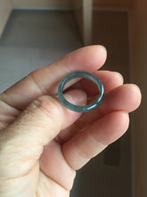 Load image into Gallery viewer, 18.1mm size 8 100% natural type A icy watery green/blue slim style Guatemala jadeite jade band ring group PE81