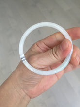 Load image into Gallery viewer, 56mm 100% natural Type A light green white slim round cut jadeite jade bangle AD107-8108