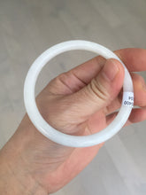 Load image into Gallery viewer, 55.6mm 100% natural Type A icy watery light green white slim round cut jadeite jade bangle AD113-8104