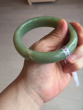 Load image into Gallery viewer, 60.8mm certified 100% Natural green/yellow nephrite Jade bangle HT48-8448