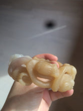 Load image into Gallery viewer, 57.2mm 100% natural light brown/purple carved Lily of the Valley Quartzite (Shetaicui jade) bangle SY3