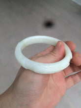 Load image into Gallery viewer, 57.5mm 100% Natural white carved feathers Xiu Jade (Serpentine) bangle SY53