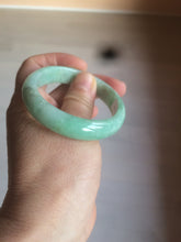 Load image into Gallery viewer, 50.5mm Certified Type A 100% Natural sunny apple green/red Jadeite Jade oval bangle AJ67-0170