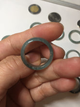 Load image into Gallery viewer, 18.1mm size 8 100% natural type A icy watery green/blue slim style Guatemala jadeite jade band ring group BP75