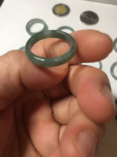 Load image into Gallery viewer, 18.1mm size 8 100% natural type A icy watery green/blue slim style Guatemala jadeite jade band ring group BP75