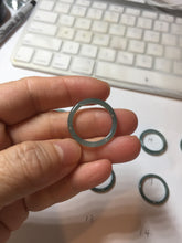 Load image into Gallery viewer, 18.3mm size 8 1/4 100% natural type A icy watery green/blue slim style Guatemala jadeite jade band ring group PE80