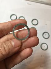 Load image into Gallery viewer, 18.1mm size 8 100% natural type A icy watery green/blue slim style Guatemala jadeite jade band ring group PE81