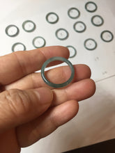 Load image into Gallery viewer, 18.1mm size 8 100% natural type A icy watery green/blue slim style Guatemala jadeite jade band ring group PE81