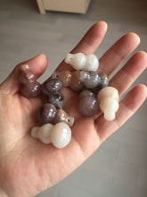 Load image into Gallery viewer, 100% natural icy purple/brown/red Quartzite (jinsi jade, 金丝玉) Golden Silk Jade gourd ( 葫芦, 福禄) pendant/handhold worry stone/desk decor SY73