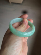 Load image into Gallery viewer, 50.5mm Certified Type A 100% Natural sunny apple green/red oval Jadeite Jade bangle BG61-0174