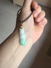 Load image into Gallery viewer, Type A 100% Natural sunny green white(白底青) Three Peas in a Pod(连中三元) Four Seasons Fortune Beans(四季发财豆) jadeite PD4