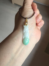 Load image into Gallery viewer, Type A 100% Natural sunny green white(白底青) Three Peas in a Pod(连中三元) Four Seasons Fortune Beans(四季发财豆) jadeite PD4