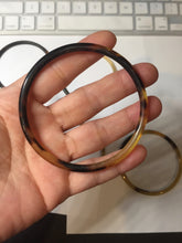 Load image into Gallery viewer, 60-62mm 100% Natural black brown beige slim Buffalo Horn bangle group CB54