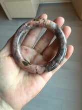 Load image into Gallery viewer, 55mm 100% natural pink/black/brown/yellow chubby round cut rose stone (Rhodonite) bangle AW36