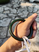 Load image into Gallery viewer, 60.2mm certified 100% Natural dark green/black round cut nephrite Jade(碧玉) bangle HN14-0140