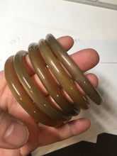 Load image into Gallery viewer, 60-64.5mm 100% Natural black brown beige slim Buffalo Horn bangle group CB56