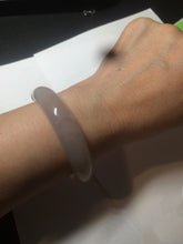 Load image into Gallery viewer, 52.2mm 100% natural icy light pale pink/white agate carved cat paws bangle SY57