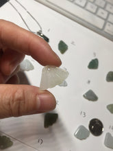 Load image into Gallery viewer, 18x11mm Type A 100% icy watery natural green blue purple white seashell/wing jadeite Jade Pendant necklace group F156