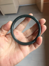 Load image into Gallery viewer, 卖了 60mm Type A 100% Natural icy black(冰乌鸡) blue gray Guatemala Slim Round Cut Jadeite Bangle PJ152-1378