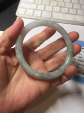 Load image into Gallery viewer, 57.5mm certified 100% natural Type A light green white round cut jadeite jade bangle PE11-3843