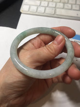 Load image into Gallery viewer, 57.5mm certified 100% natural Type A light green white round cut jadeite jade bangle PE11-3843