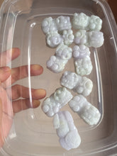 Load image into Gallery viewer, 43mm 100% natural type A light purple green white jadeite jade 3D PiXiu(貔貅) pendant/desk decor BP95