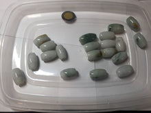 Load image into Gallery viewer, 100% Natural green/dark green/yellow/white jadeite jade Olives shape dzi bead(heaven's bead 天珠) Pendant bracelet group BF156