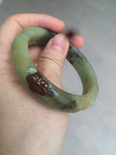 Load image into Gallery viewer, 51mm 100% Natural yellow/blue/brown/black carved bunny/window Xiu Jade (Serpentine) bangle XY11